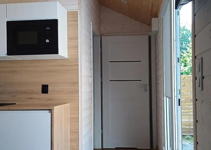 Semesterbostad Nova &